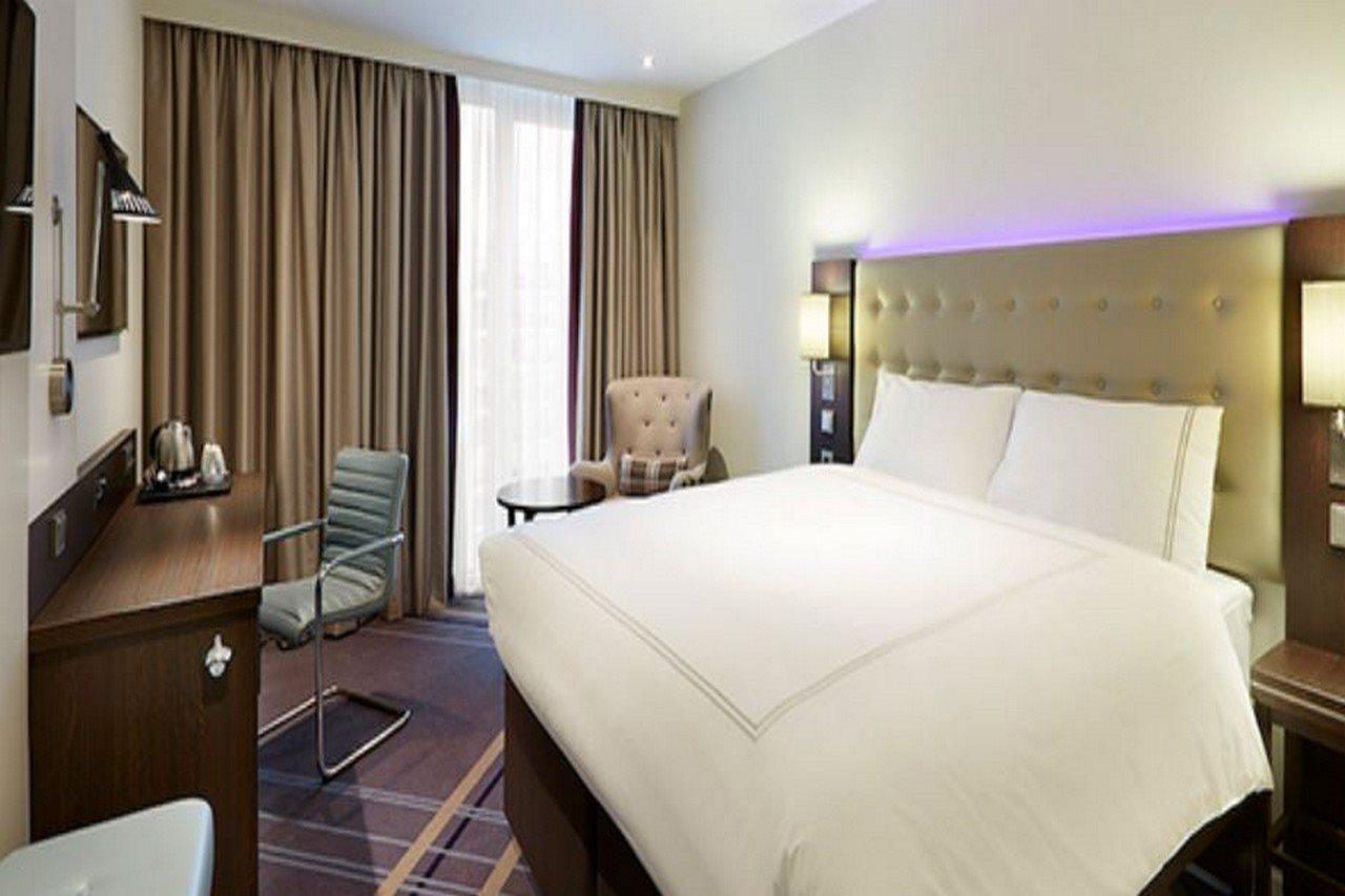 Premier Inn Muenchen Airport Sued Hallbergmoos Exterior photo